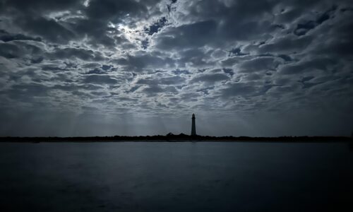 Leuchtturm bei Vollmond